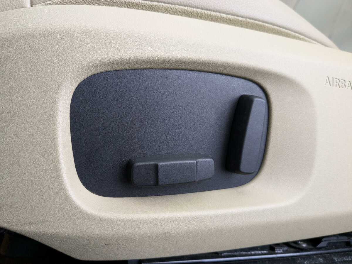 Б/У Лэнд Ровер Рэнж Ровер Эвок 2018 года. Фото: #15