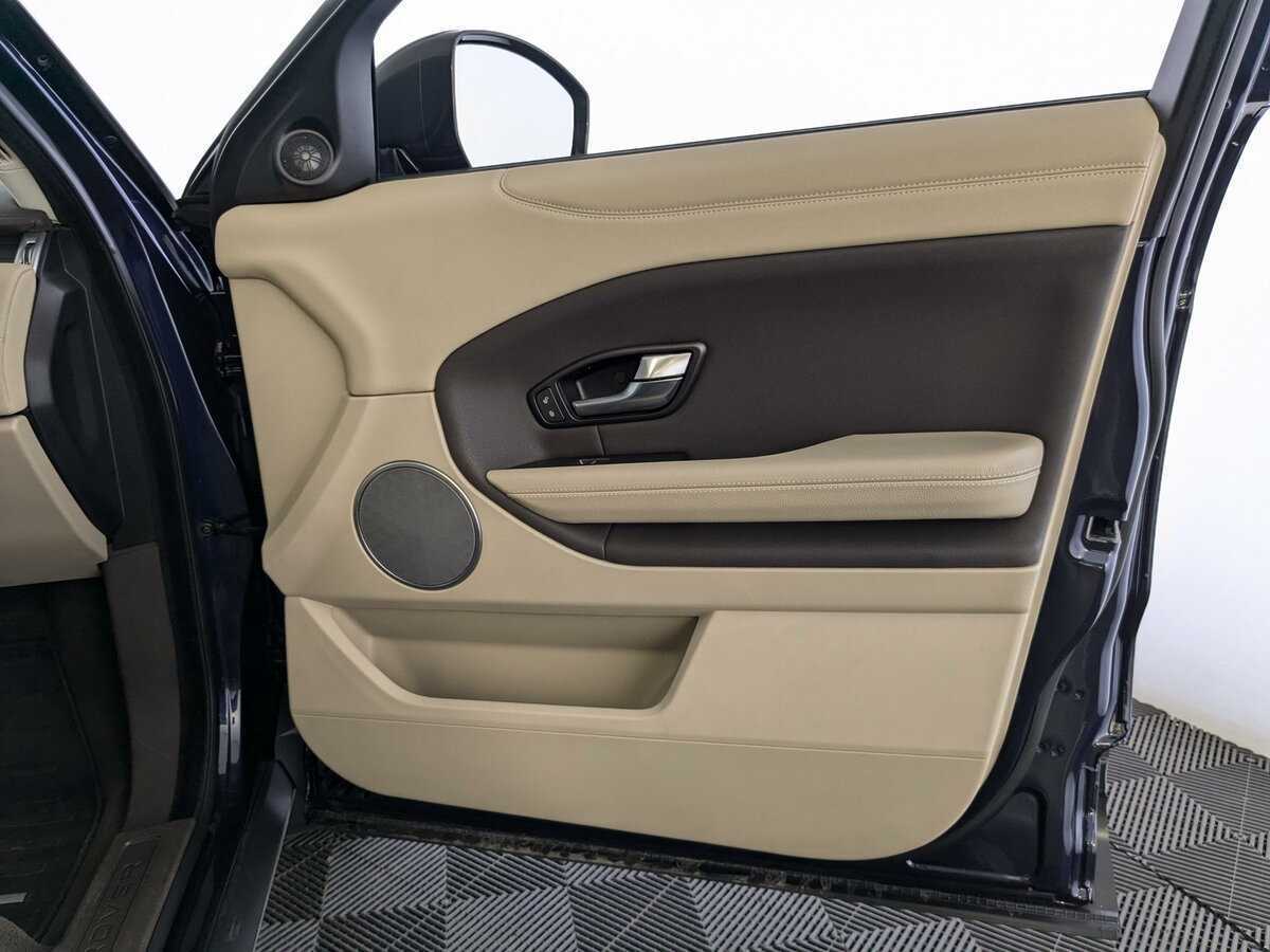 Б/У Лэнд Ровер Рэнж Ровер Эвок 2018 года. Фото: #20