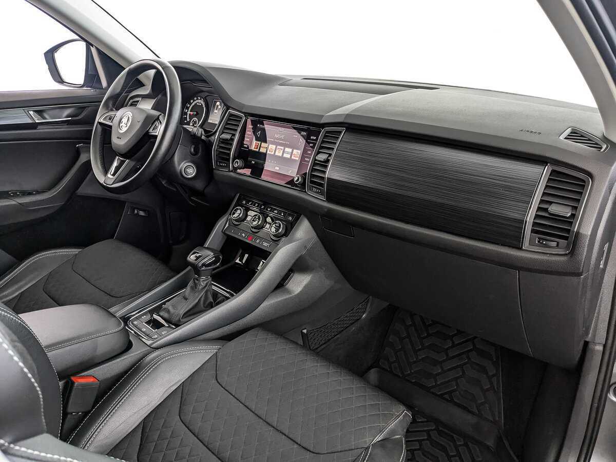 Б/У Шкода Кодиак 2019 года. Фото: #8