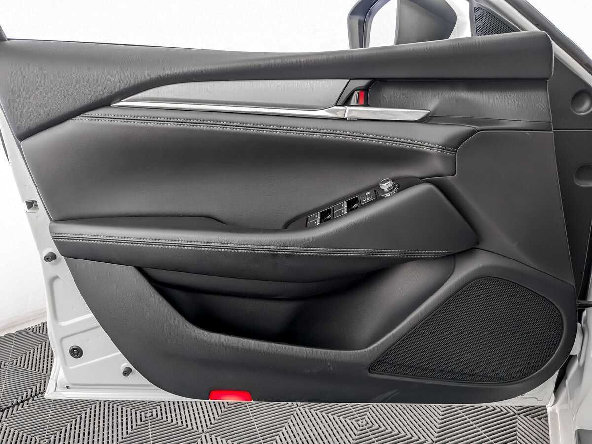 Б/У Мазда 6 2021 года. Фото: #14