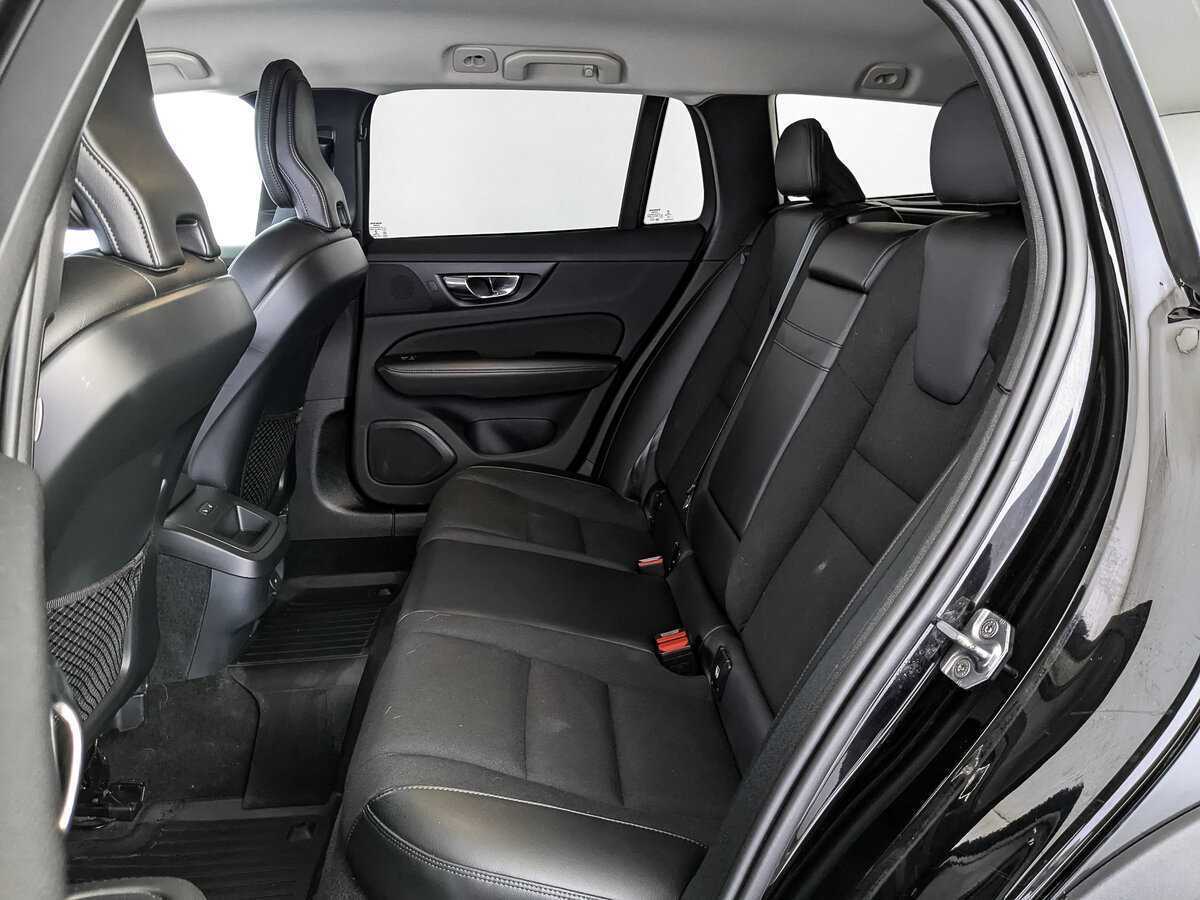 Б/У Вольво В60 Кросс Кантри 2020 года. Фото: #13