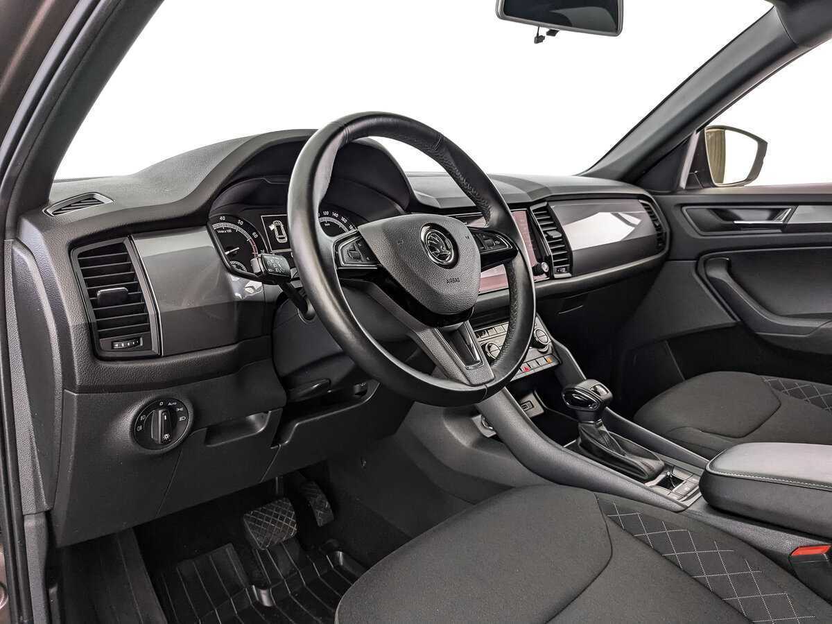 Б/У Шкода Кодиак 2020 года. Фото: #9