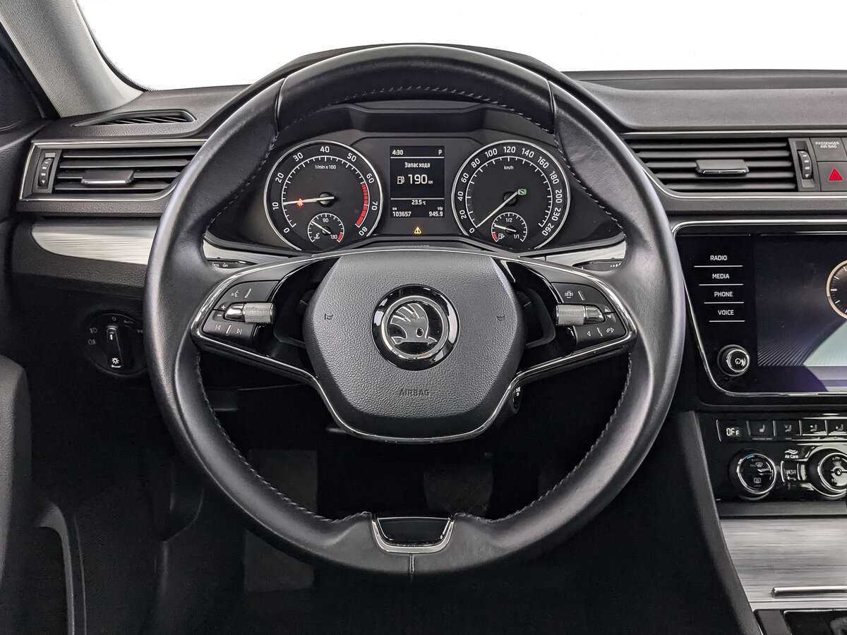 Б/У Шкода Суперб 2021 года. Фото: #17