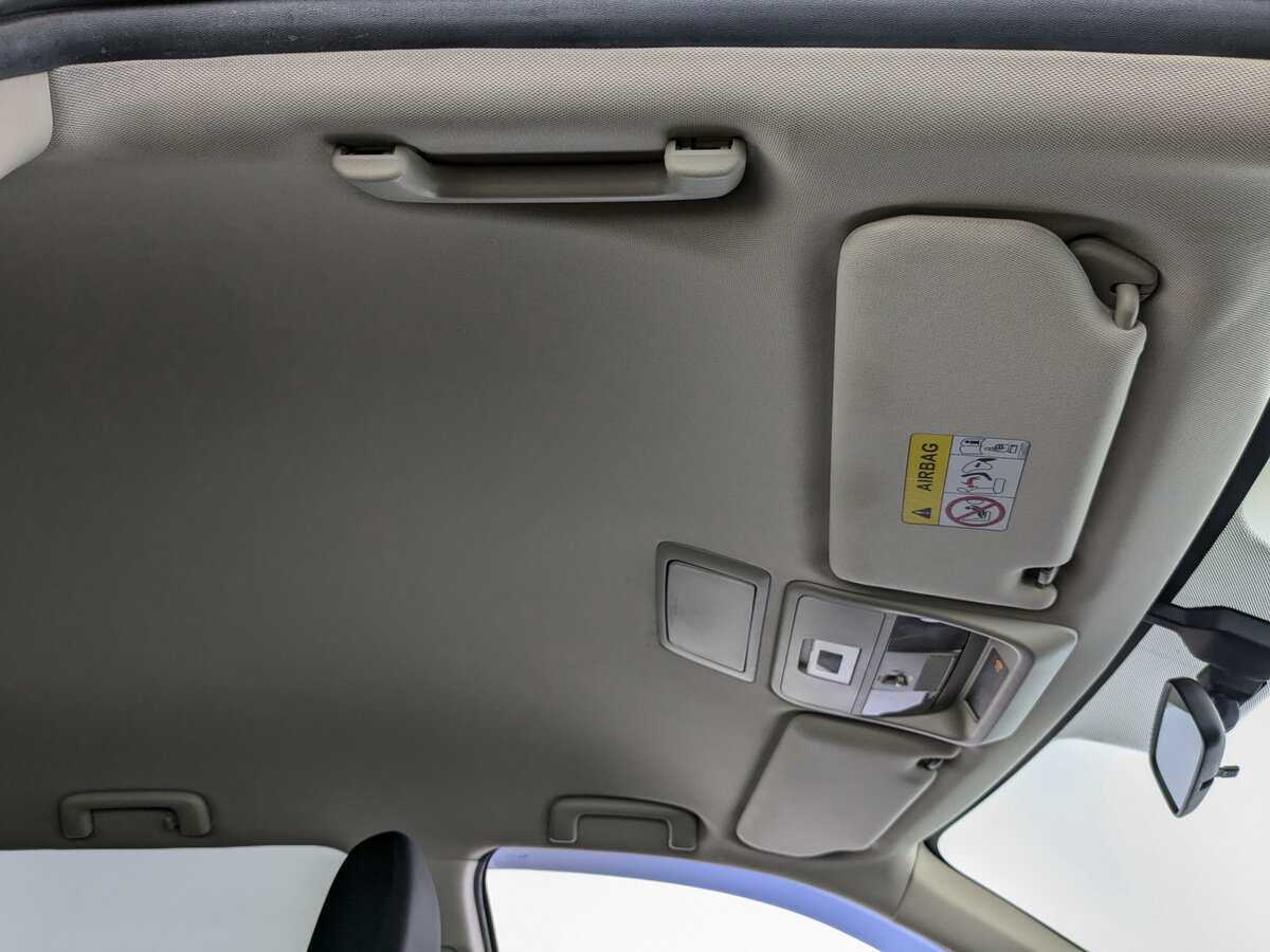 Б/У Митсубиши Оутлэндер 2022 года. Фото: #15