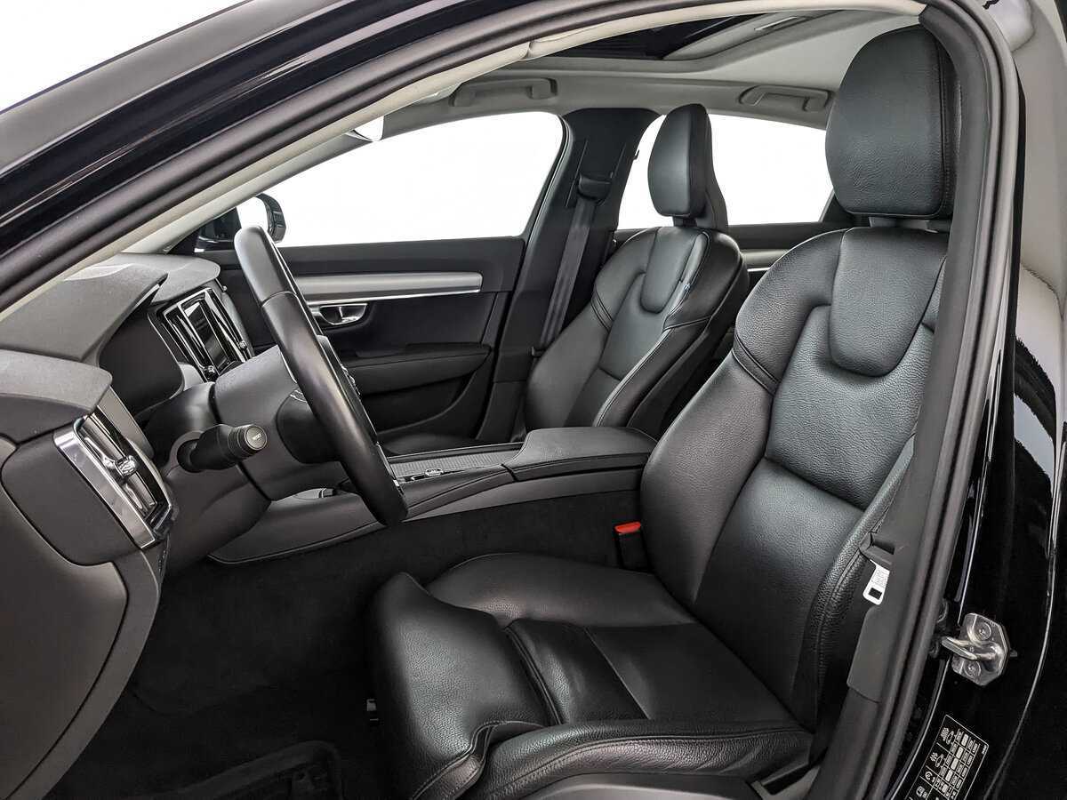 Б/У Вольво С90 2019 года. Фото: #15