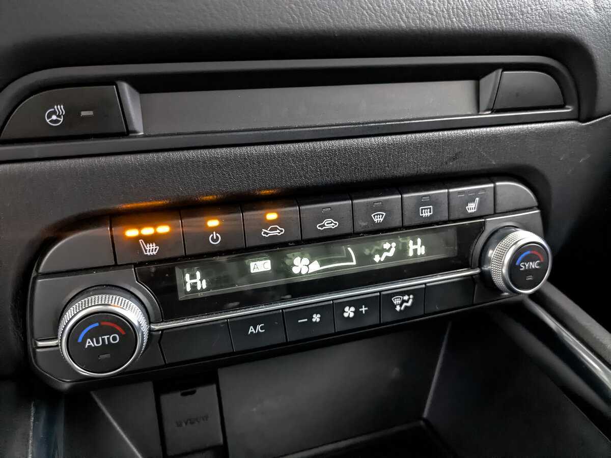 Б/У Мазда Ц-Икс-5 2021 года. Фото: #22