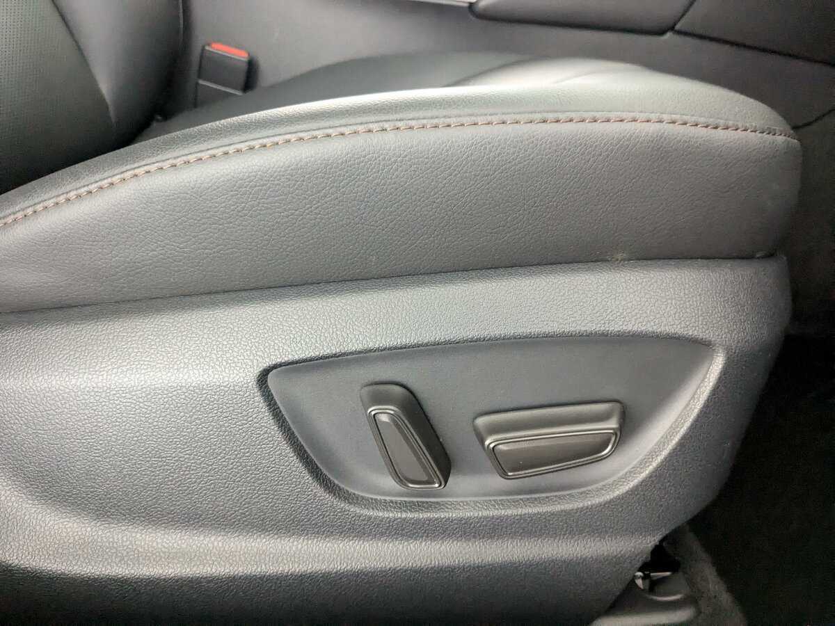 Б/У Тойота Камри 2020 года. Фото: #17