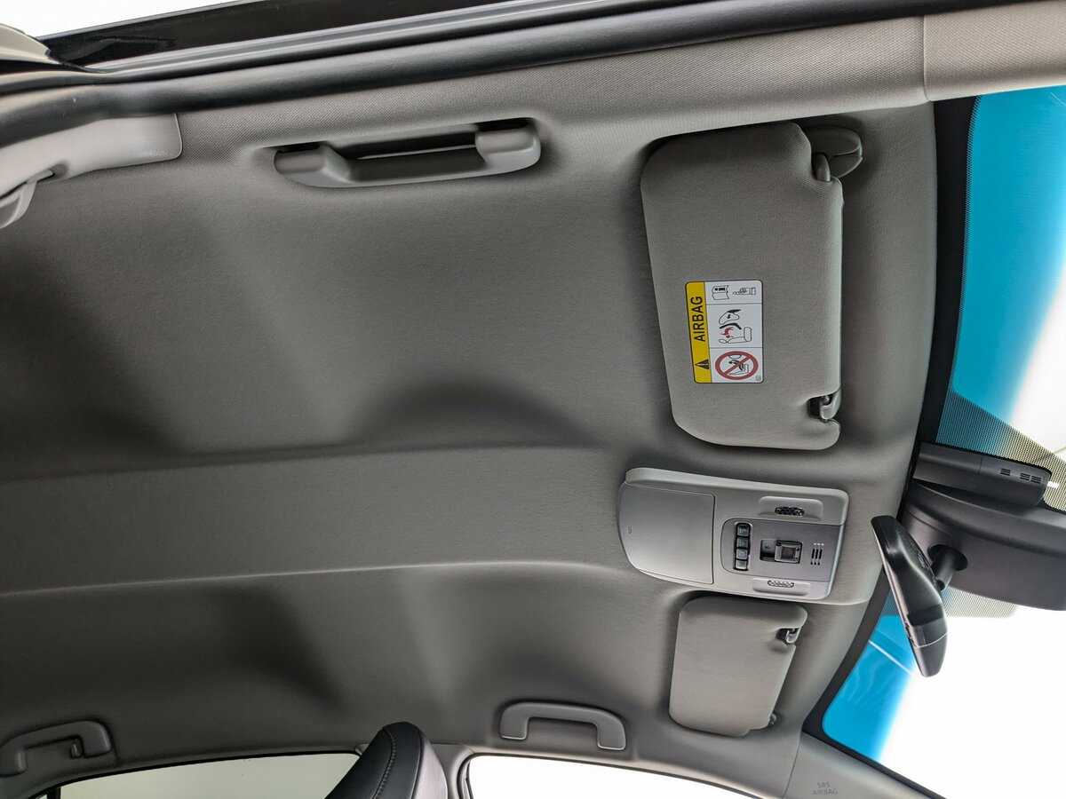 Б/У Тойота Камри 2020 года. Фото: #18