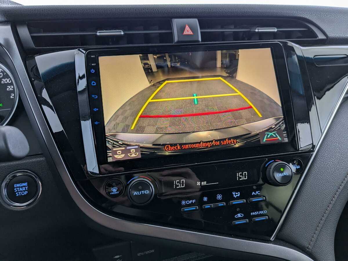 Б/У Тойота Камри 2020 года. Фото: #23