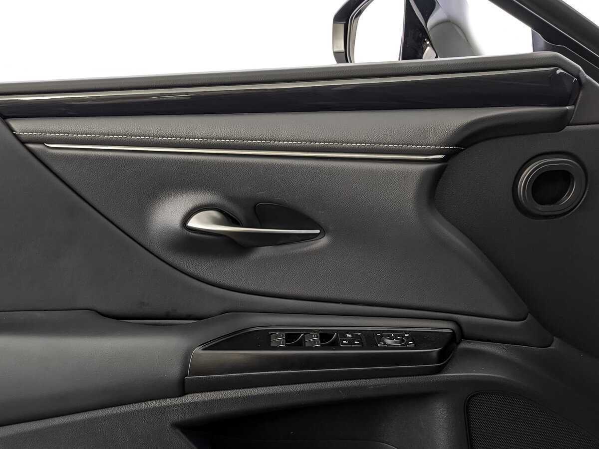 Б/У Лексус ЕС 2021 года. Фото: #14