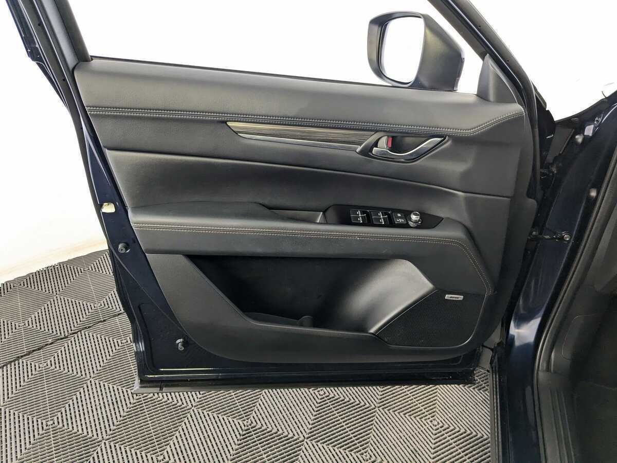 Б/У Мазда Ц-Икс-5 2022 года. Фото: #14