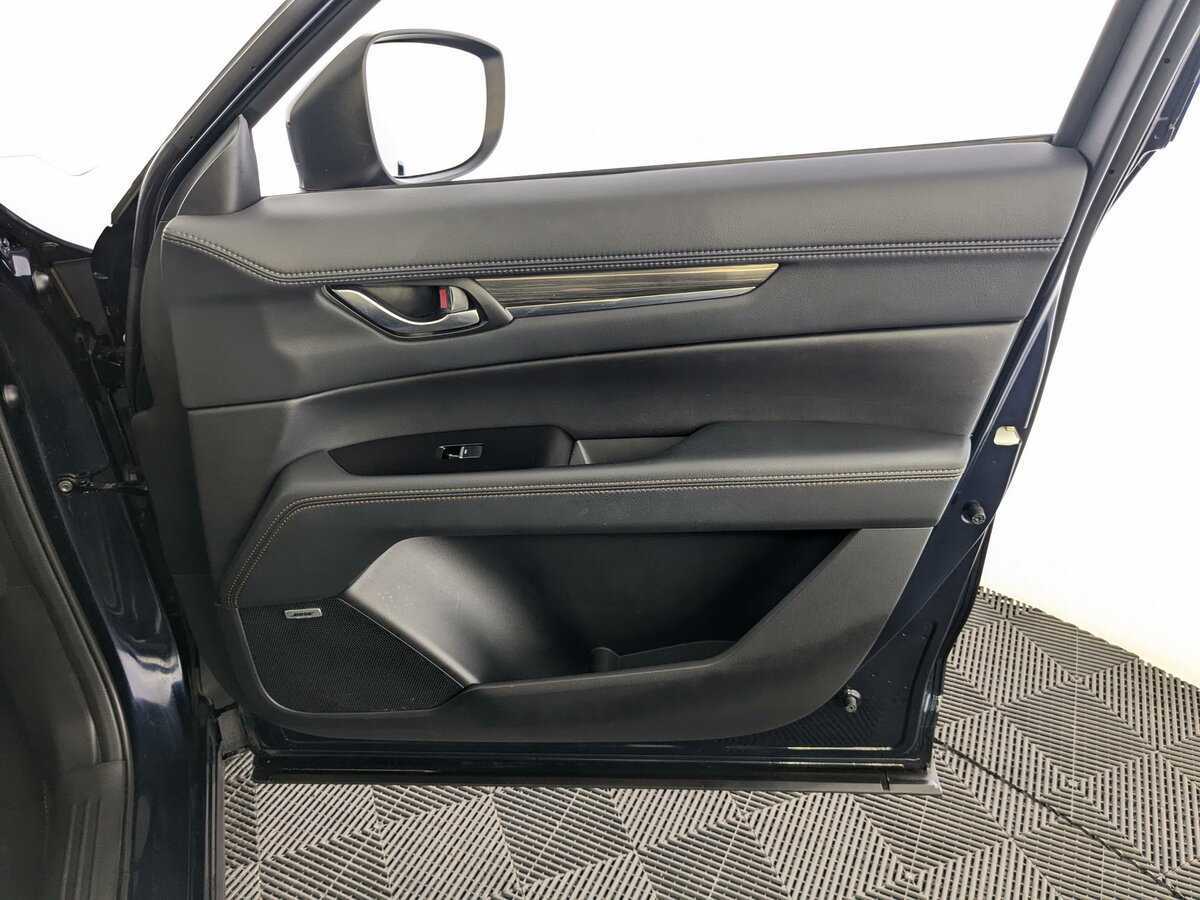 Б/У Мазда Ц-Икс-5 2022 года. Фото: #20