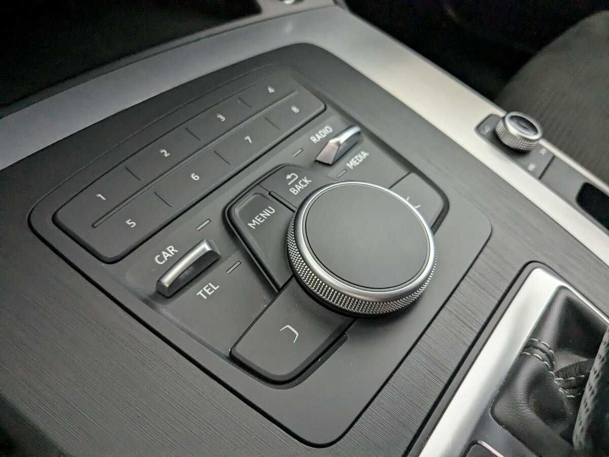 Б/У Ауди К5 2019 года. Фото: #10