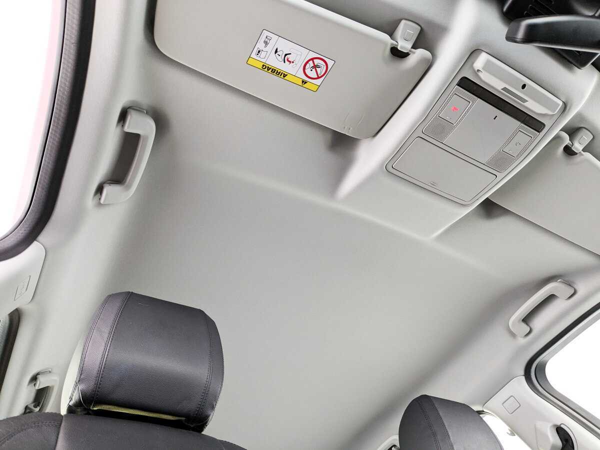 Б/У Лэнд Ровер Дискавери Спорт 2019 года. Фото: #17