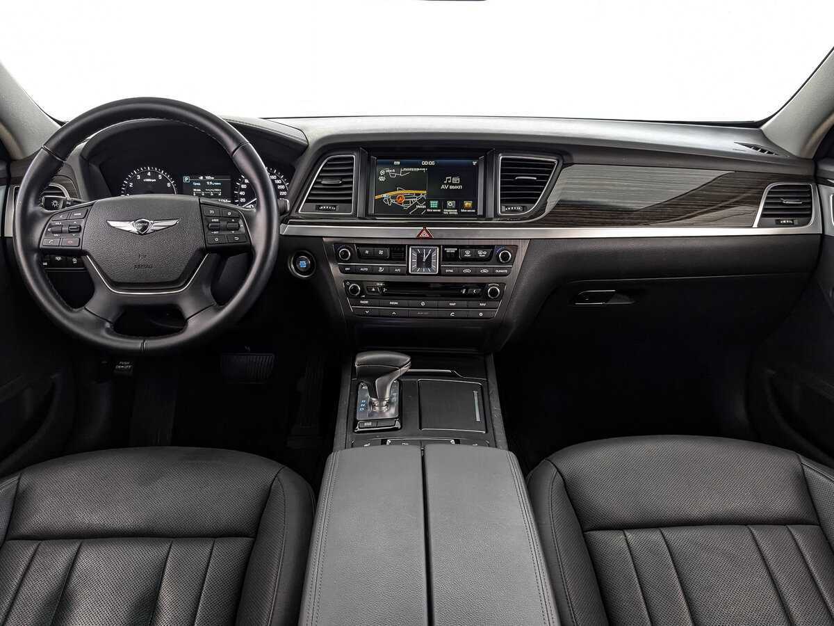 Б/У Генезис Г80 2018 года. Фото: #9