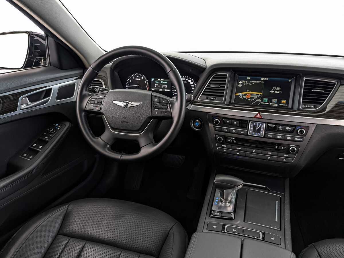 Б/У Генезис Г80 2018 года. Фото: #16