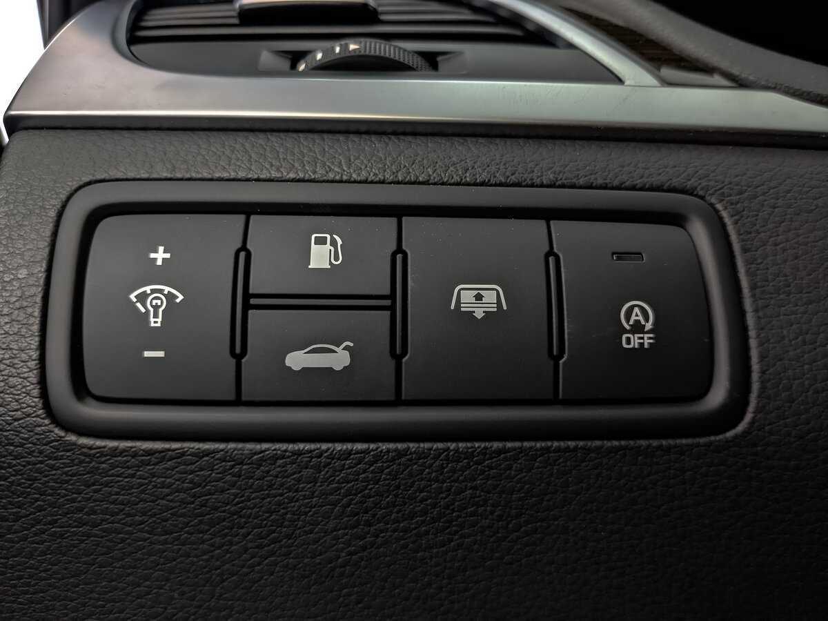 Б/У Генезис Г80 2018 года. Фото: #24