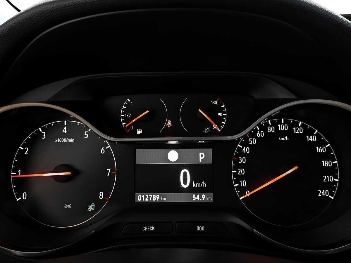 Б/У Опель Кросслэнд Икс 2022 года. Фото: #11