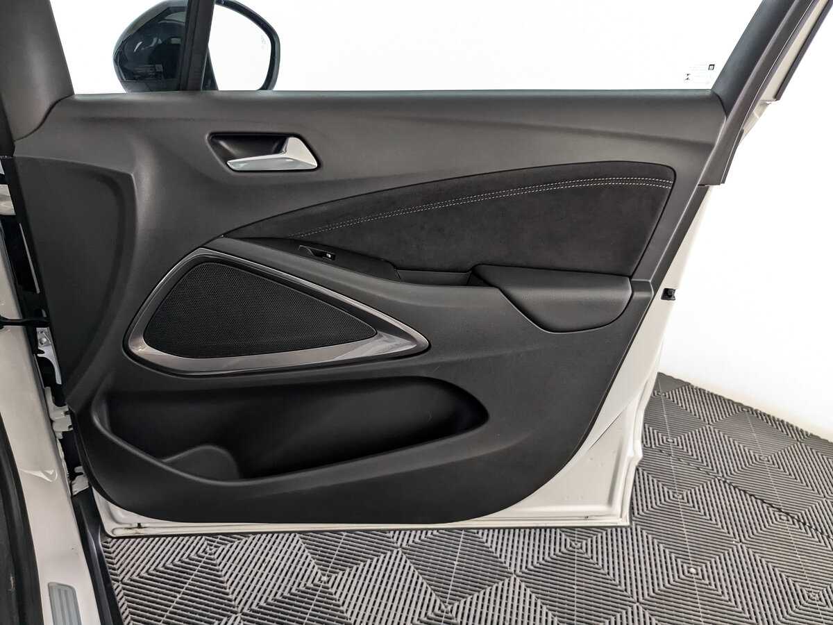 Б/У Опель Кросслэнд Икс 2022 года. Фото: #19