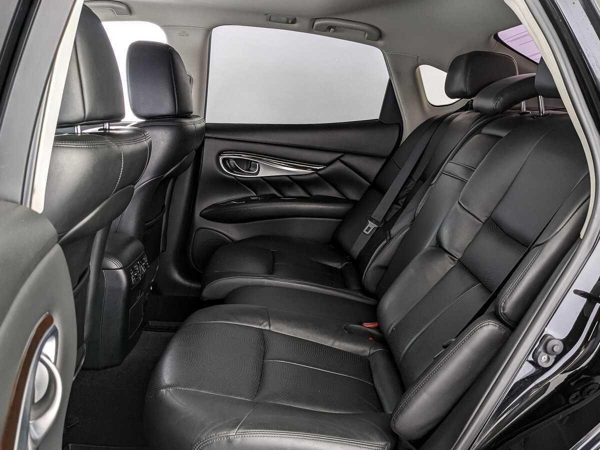 Б/У Инфинити К70 2014 года. Фото: #13