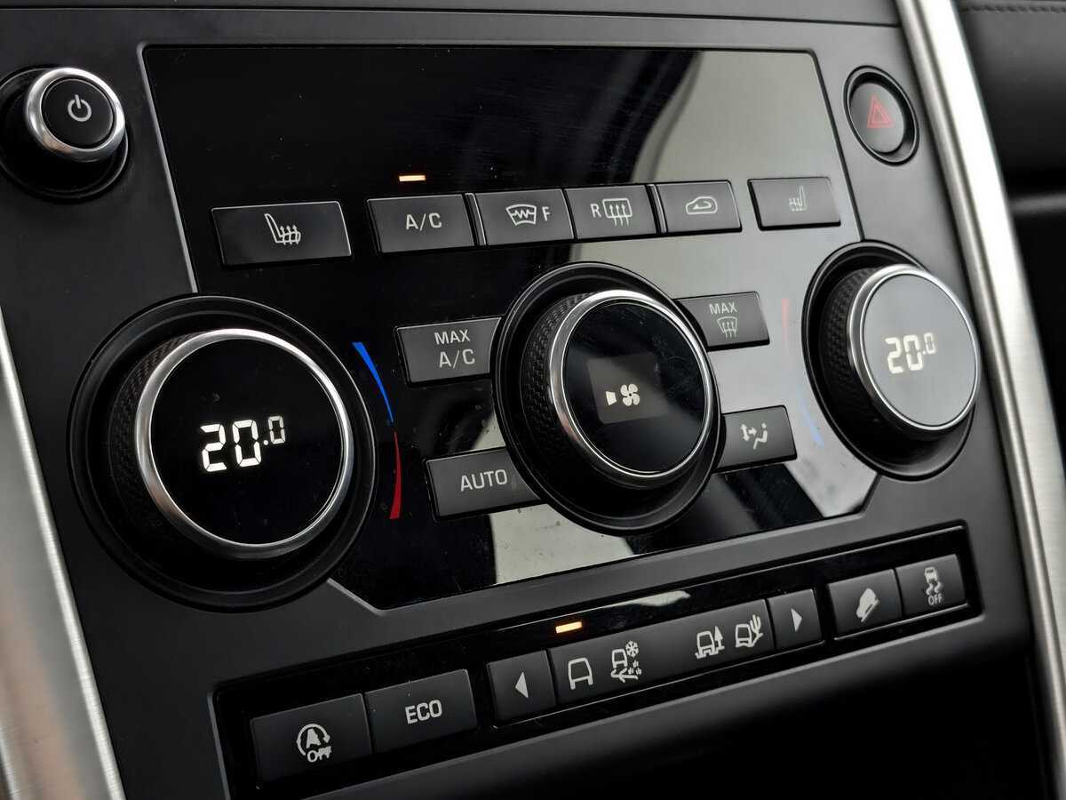 Б/У Лэнд Ровер Дискавери Спорт 2018 года. Фото: #22