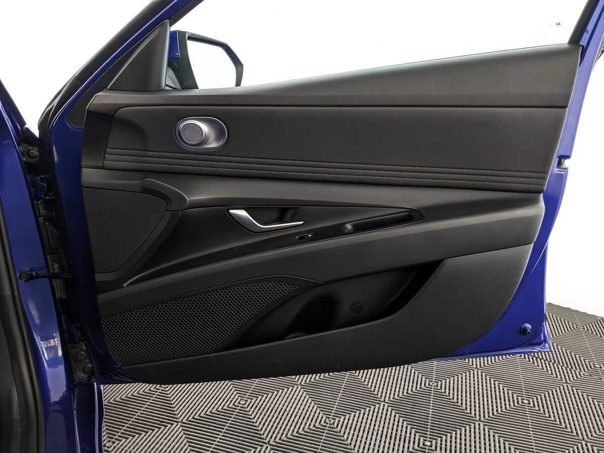 Б/У Хендай Елантра 2021 года. Фото: #20