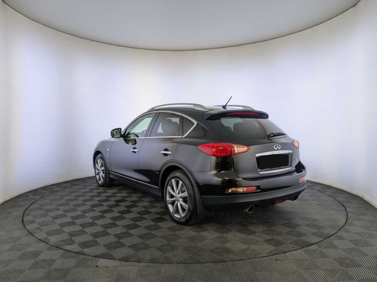 Б/У Инфинити К-Икс50 2015 года. Фото: #6