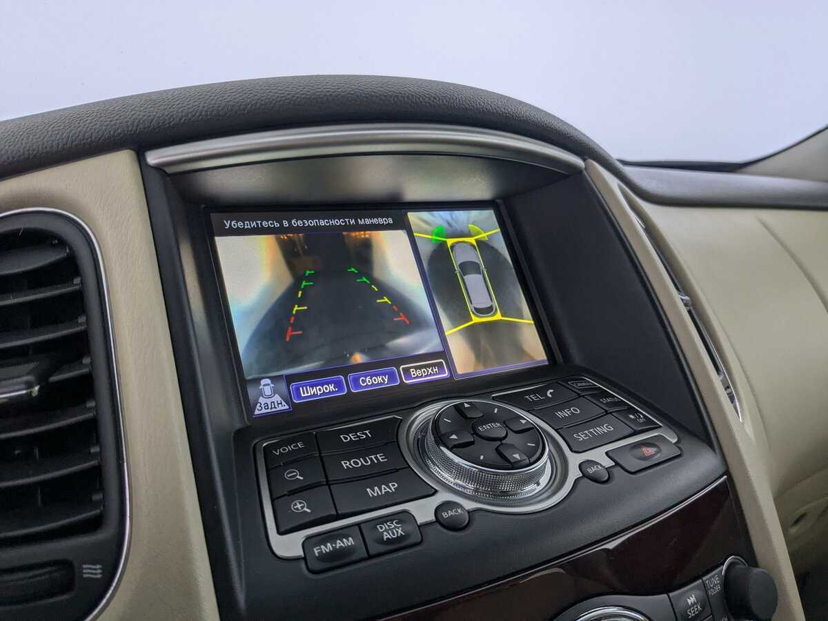 Б/У Инфинити К-Икс50 2015 года. Фото: #10