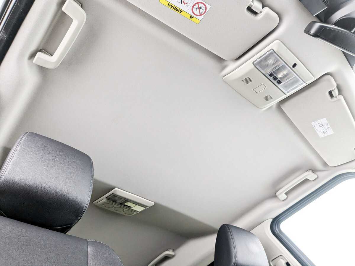 Б/У Лэнд Ровер Дискавери 2014 года. Фото: #19