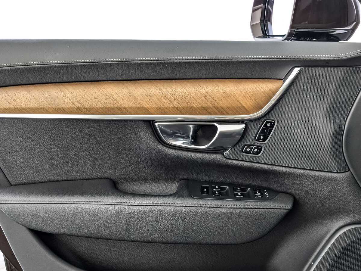 Б/У Вольво С90 2020 года. Фото: #14