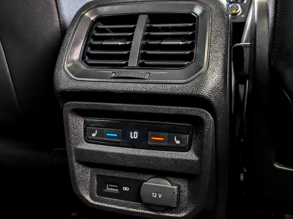 Б/У Фольксваген Тигуан 2020 года. Фото: #25