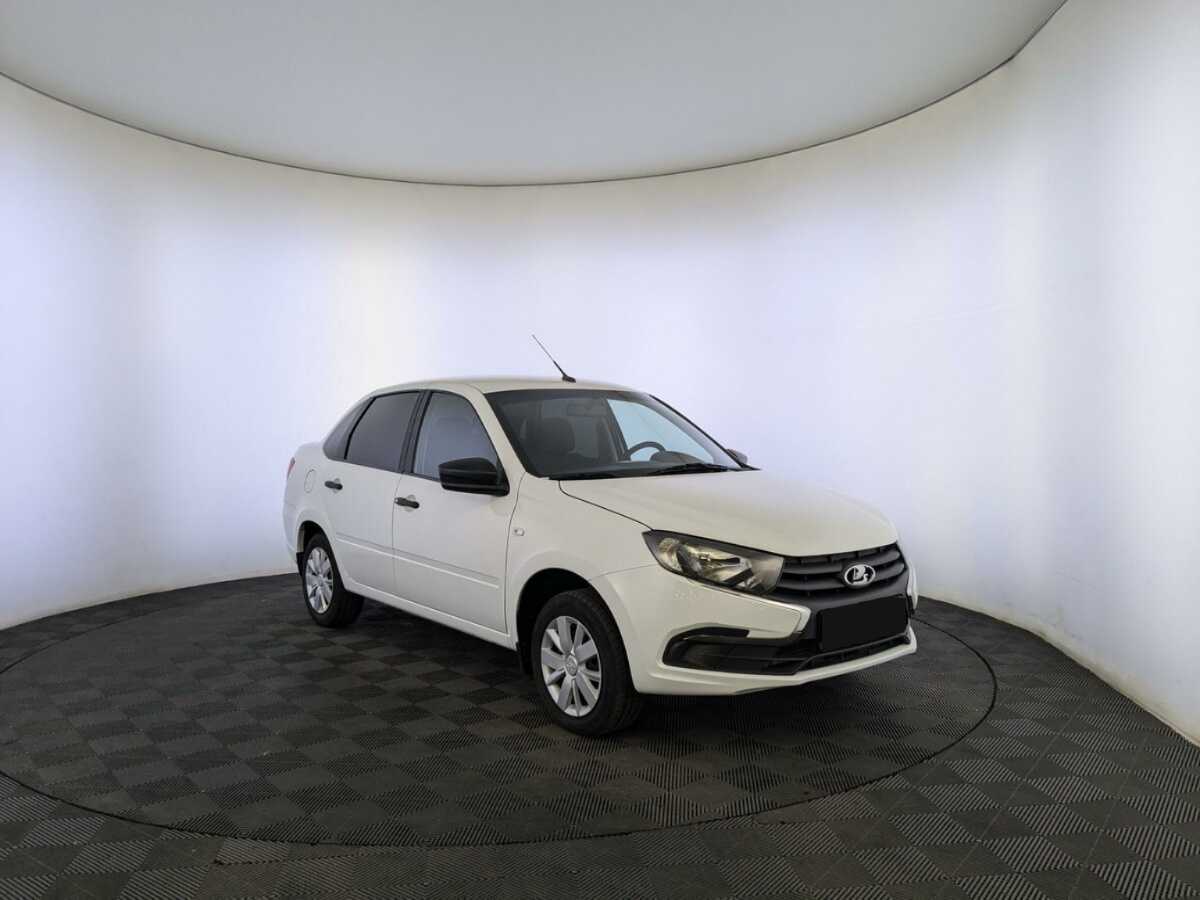 Б/У Лада (ВАЗ) Гранта 2021 года. Фото: #2