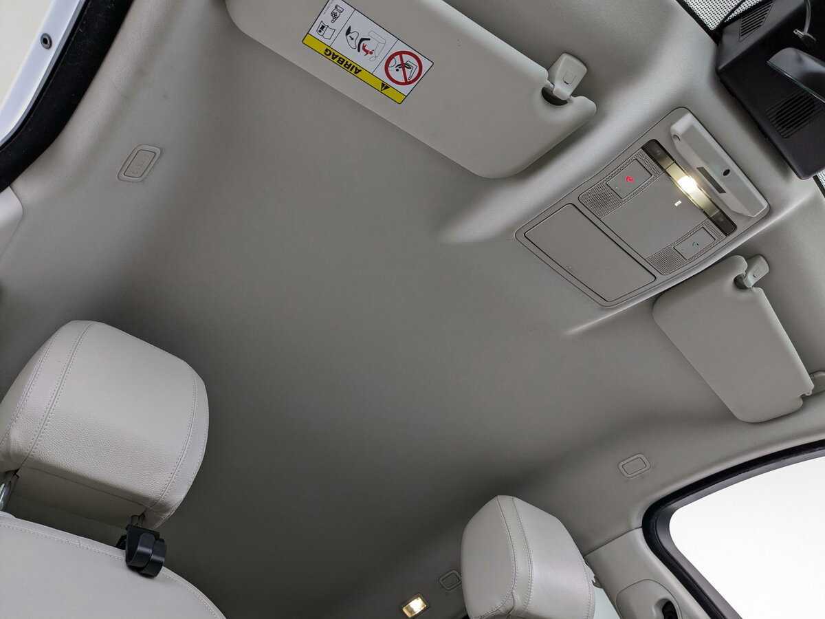 Б/У Ягуар Е-Пэйс 2019 года. Фото: #18