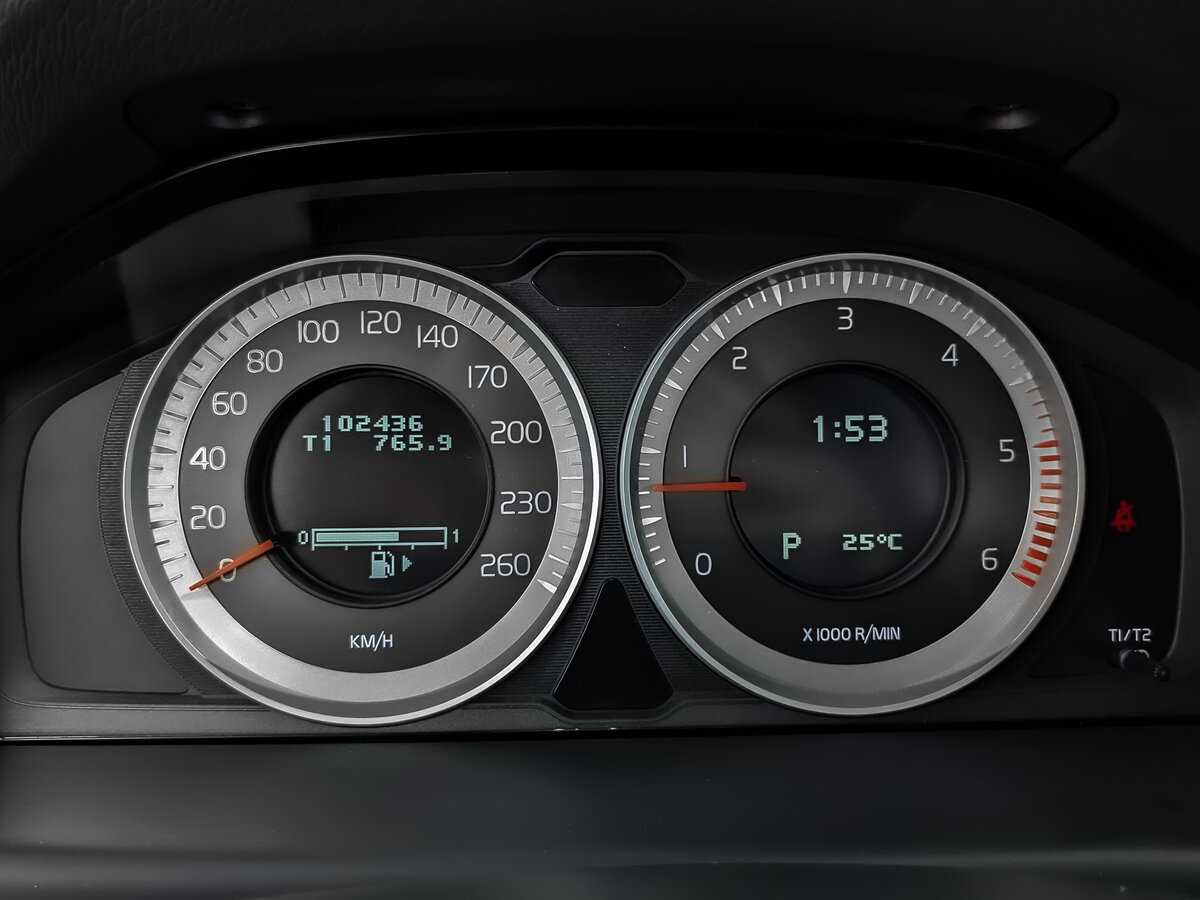 Б/У Вольво ИксЦ70 2011 года. Фото: #11