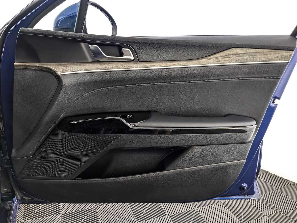 Б/У Киа К5 2021 года. Фото: #20