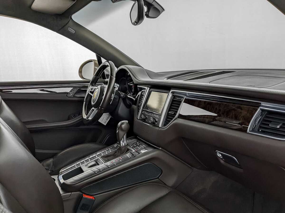 Porsche Macan 2015 года с пробегом. Фото: #8