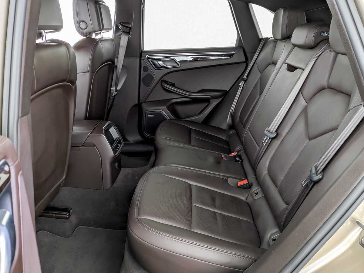 Porsche Macan 2015 года с пробегом. Фото: #9