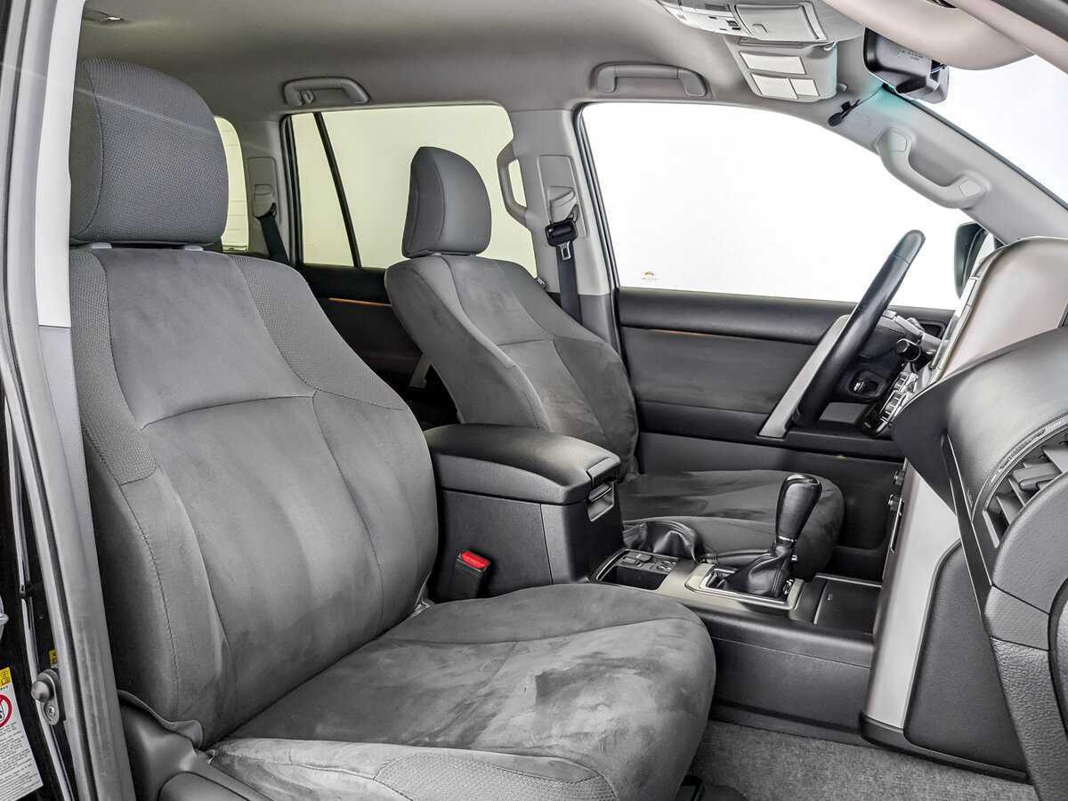 Б/У Тойота Лэнд Крузер Прадо 2012 года. Фото: #18