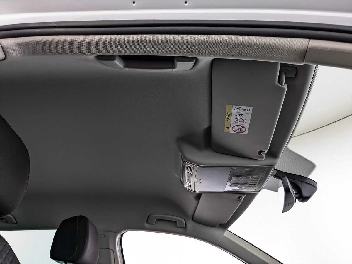 Б/У Фольксваген Тигуан 2018 года. Фото: #18