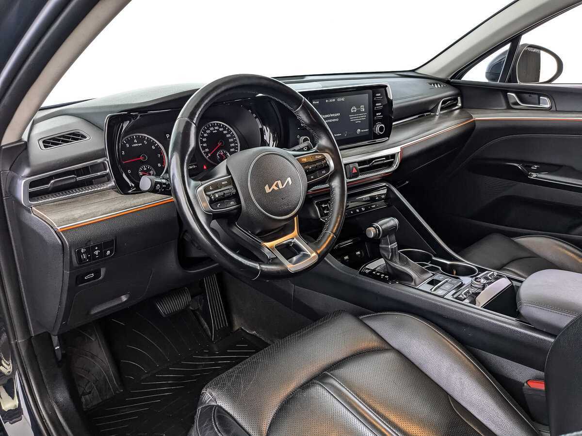 Б/У Киа К5 2021 года. Фото: #10