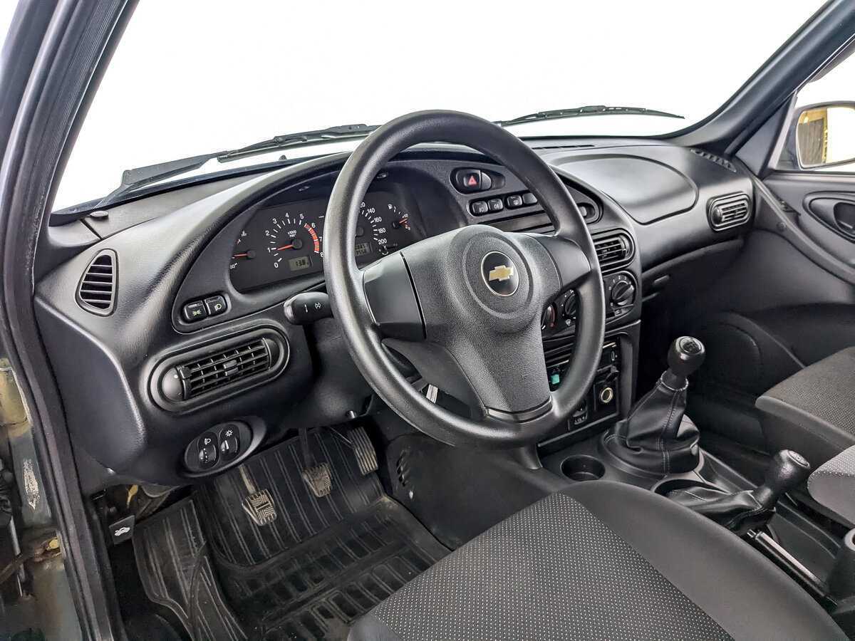 Б/У Шевроле Нива 2017 года. Фото: #13