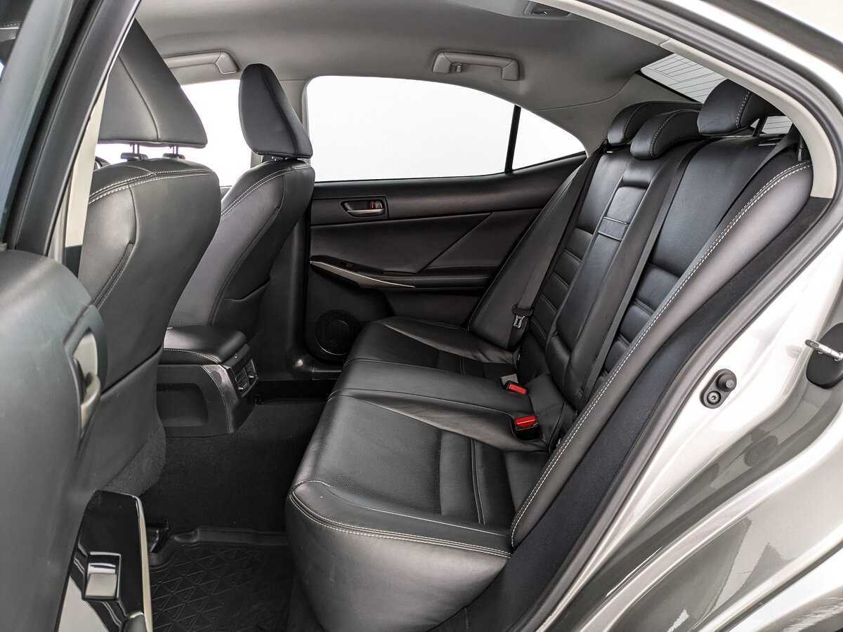 Б/У Лексус ИС 2018 года. Фото: #13