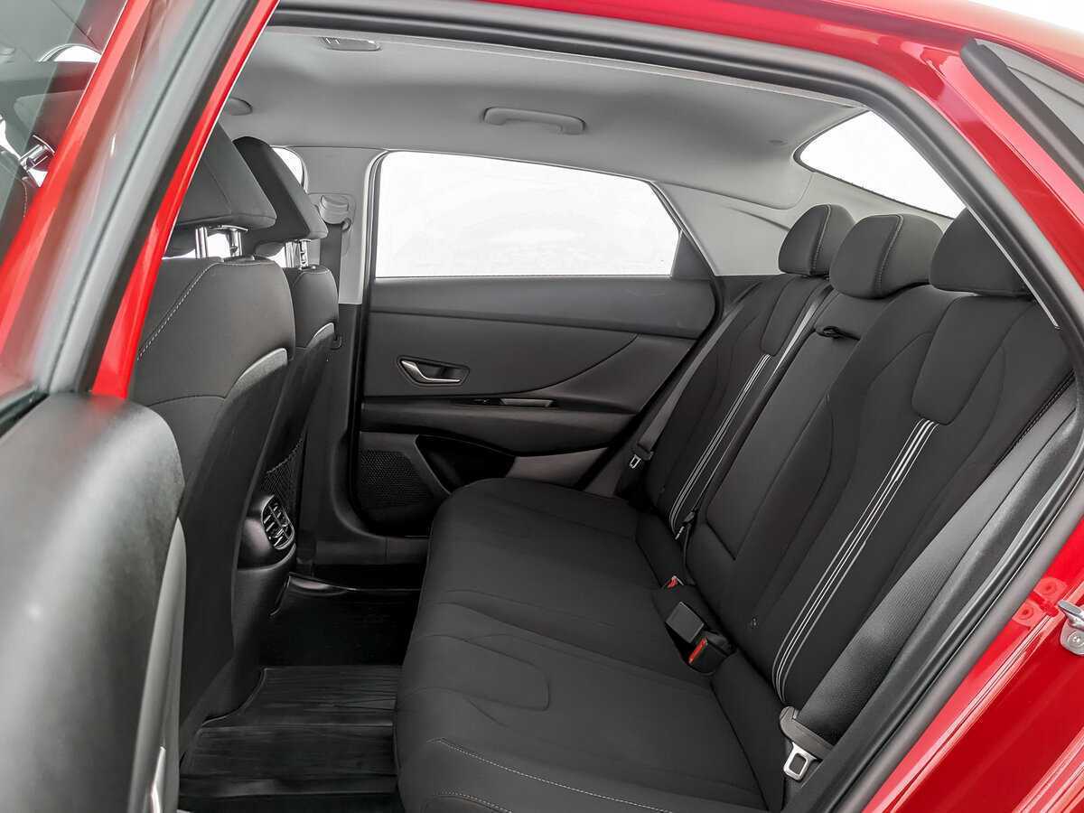 Б/У Хендай Елантра 2021 года. Фото: #9