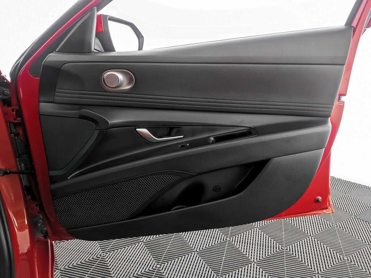 Б/У Хендай Елантра 2021 года. Фото: #17