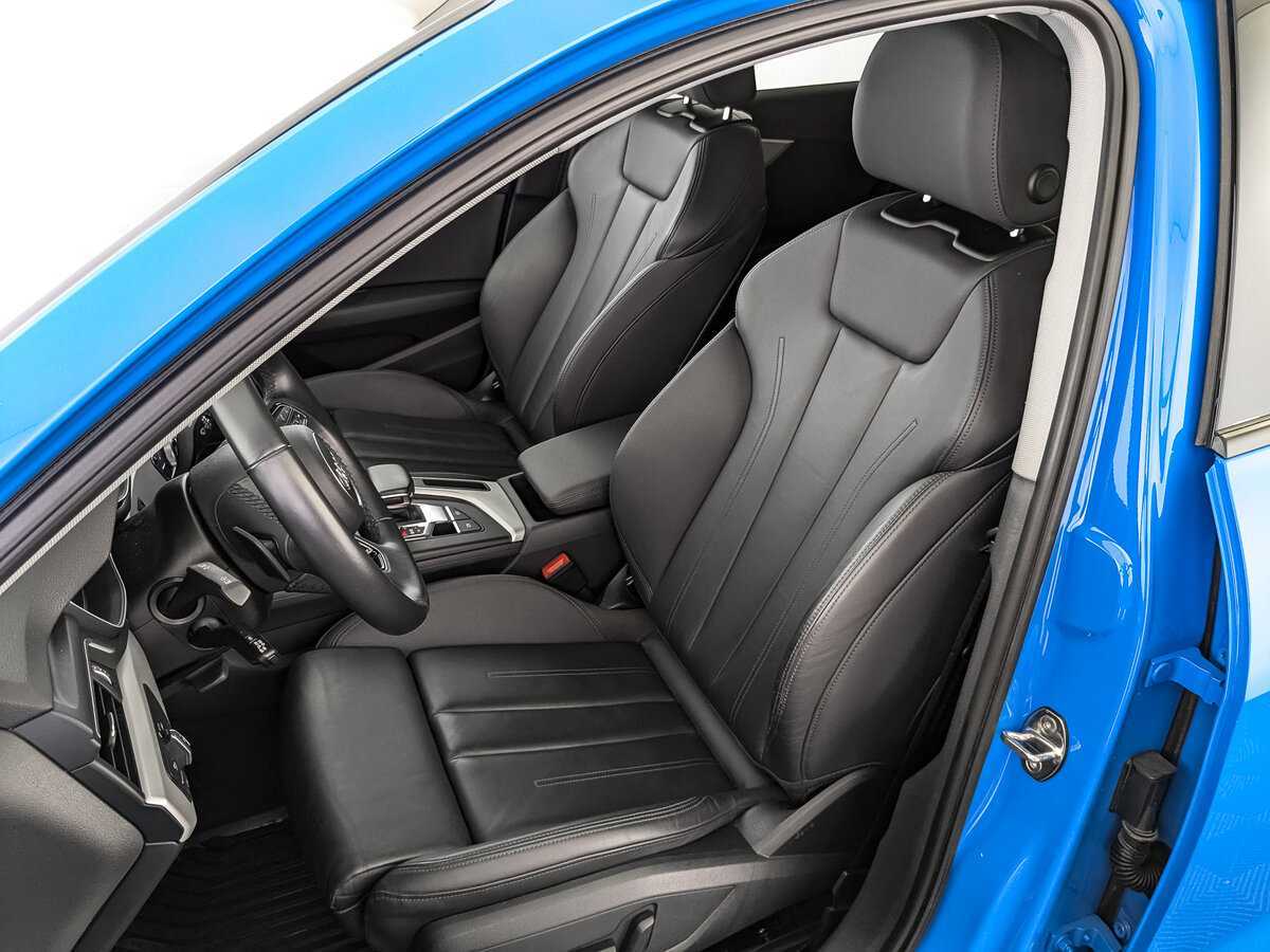 Б/У Ауди А4 2021 года. Фото: #15