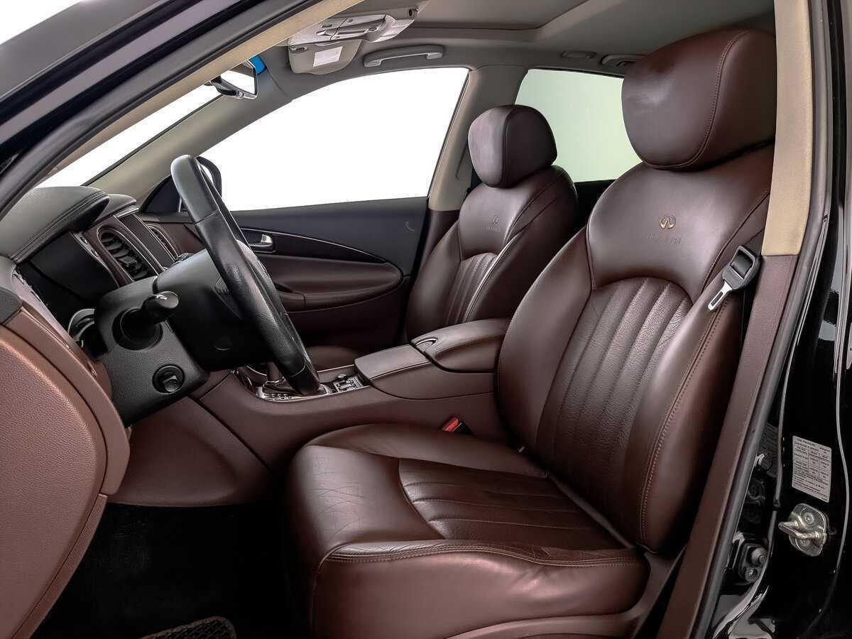 Б/У Инфинити ЕИкс 2012 года. Фото: #15