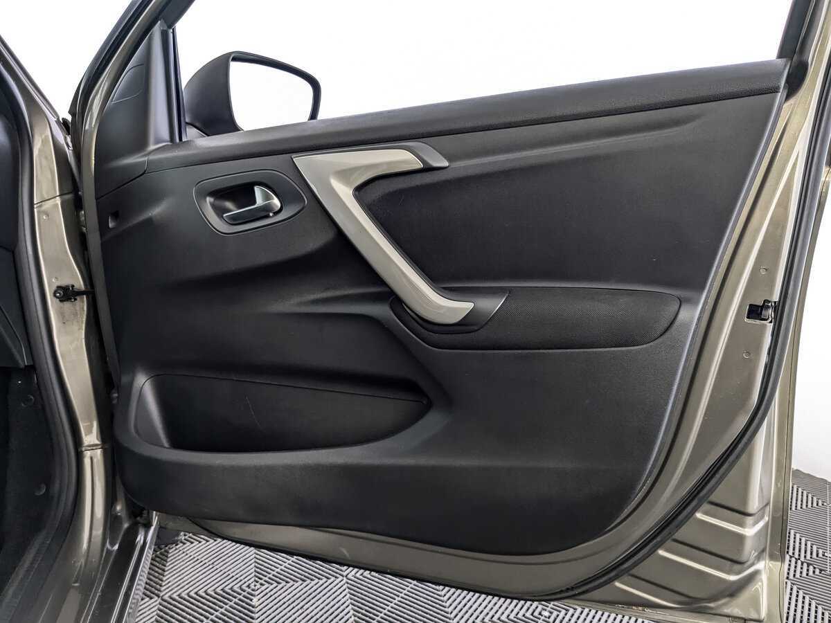 Б/У Ситроен Ц-Элисс 2013 года. Фото: #20