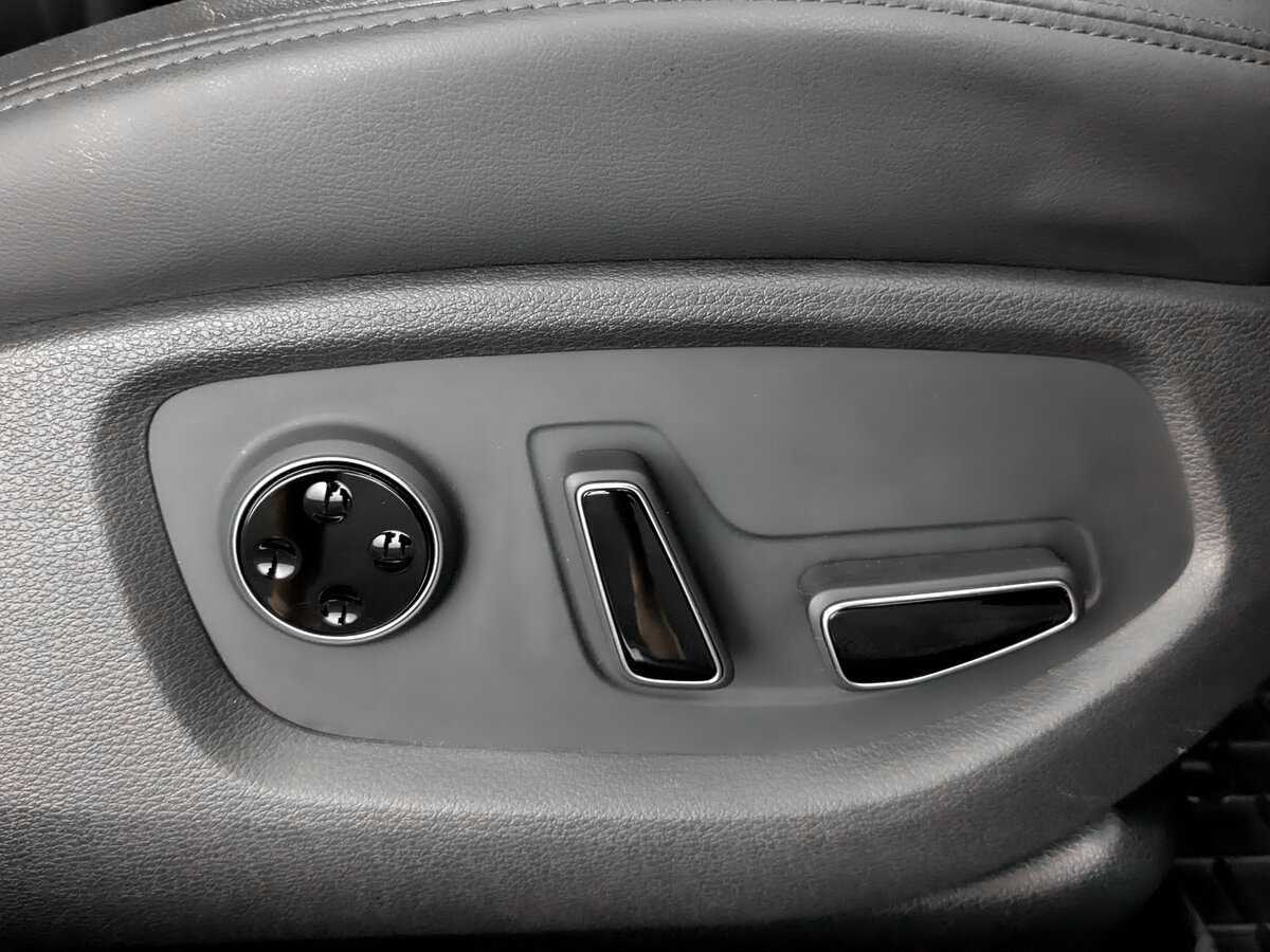 Б/У Генезис Г80 2019 года. Фото: #20