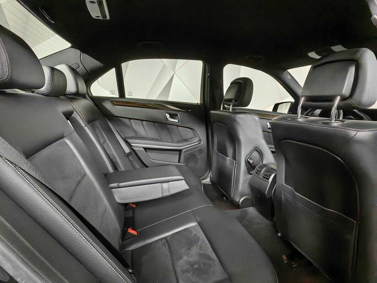 Б/У Мерседес-Бенц Е-Класс 2012 года. Фото: #11