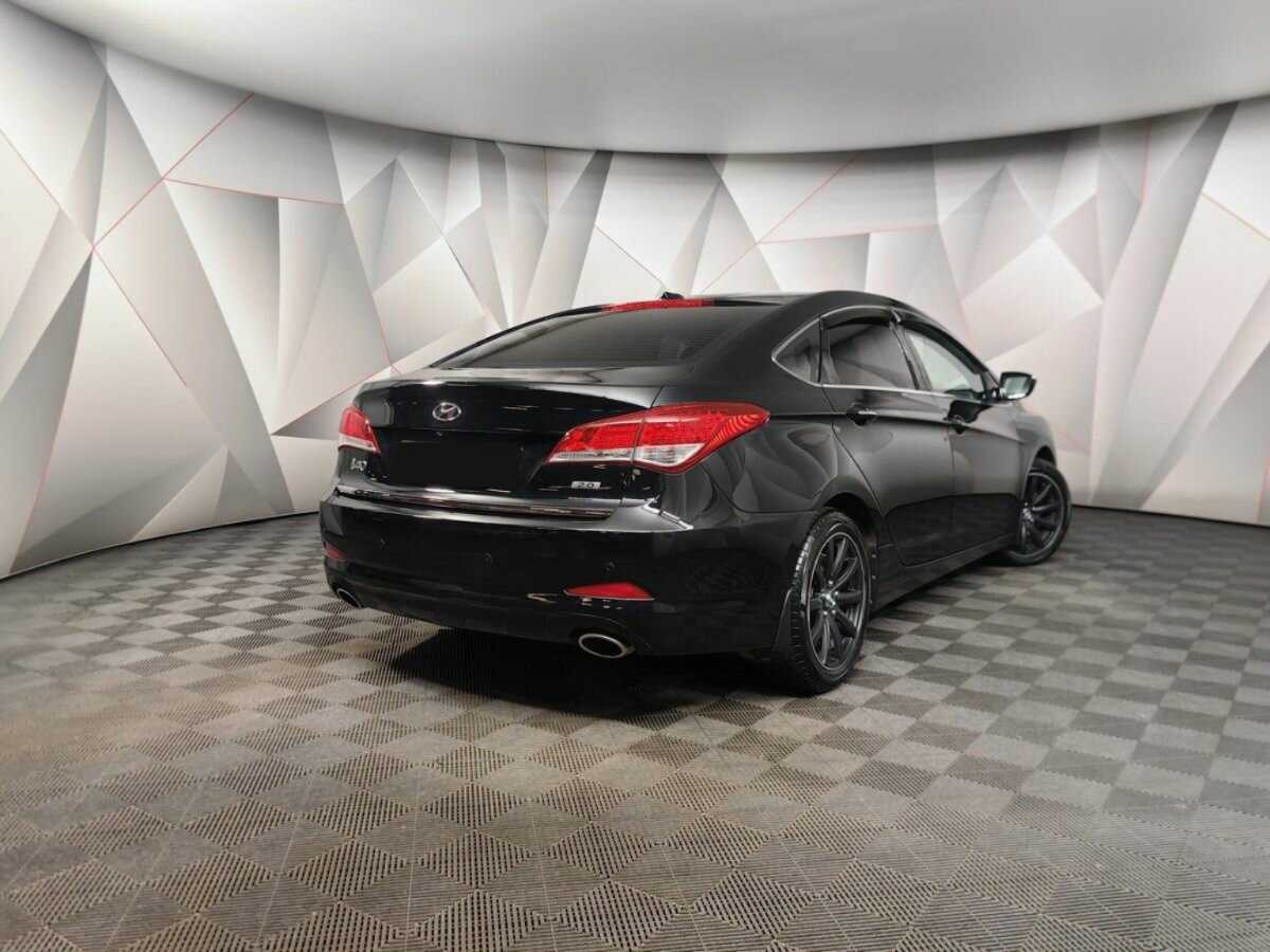 Б/У Хендай ай40 2013 года. Фото: #1